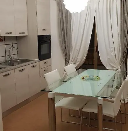 Apartment Virginia A Due Passi Dal Mare